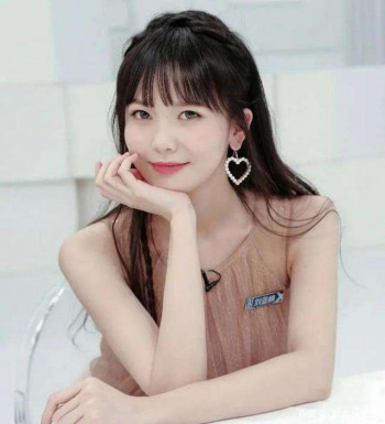 刘亚楠
