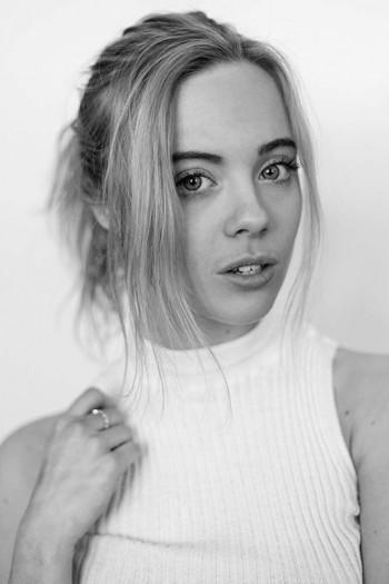 Chloe Fox