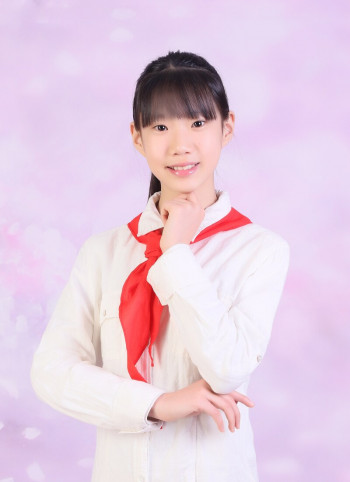荣茉含