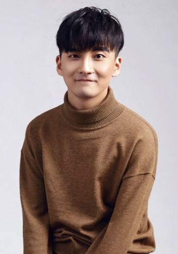 杨暾