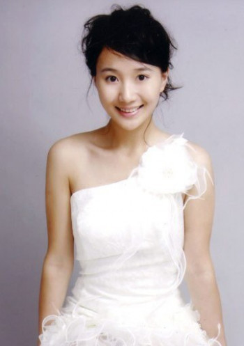 杜莹