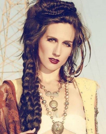 Justine Renee