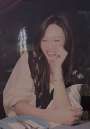 邱晗