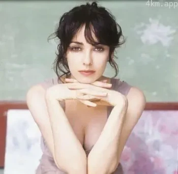 安妮塔·卡皮奥尼