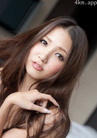 友田彩也香
