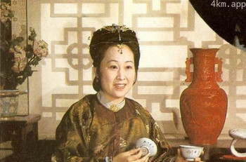 李凤英