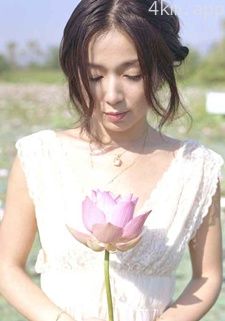 小栗香织
