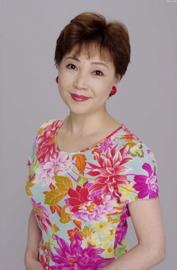 横泽启子