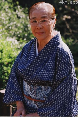 三崎千惠子
