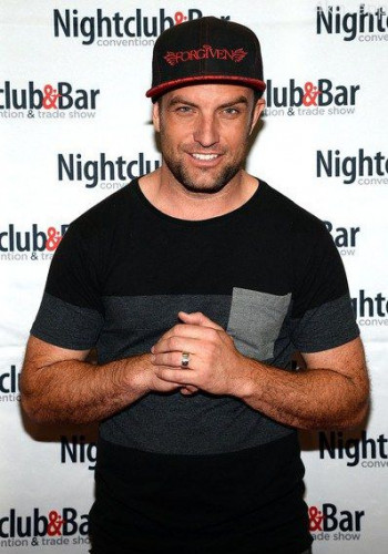 T.J. Lavin