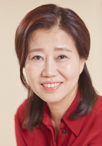 黄妍熙