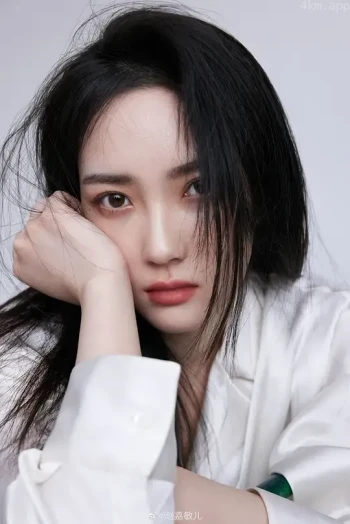 赵嘉敏
