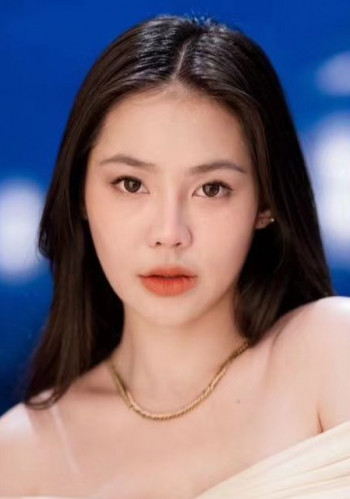 娜塔莎·楚娜诺德