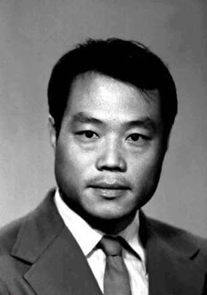 李士龙