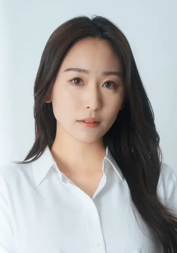 三轮晴香