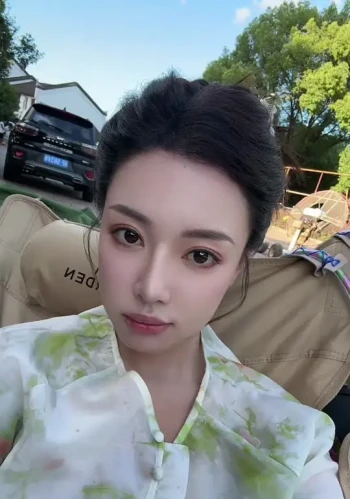 路文卓