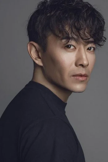 李槐龙