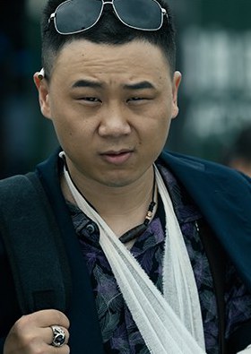 张成龙