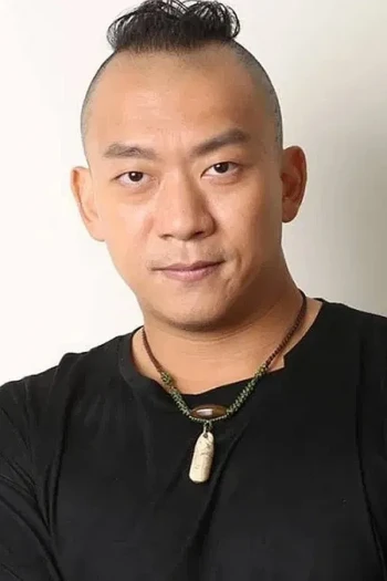 李嘉