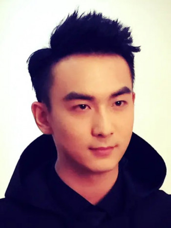 何翔
