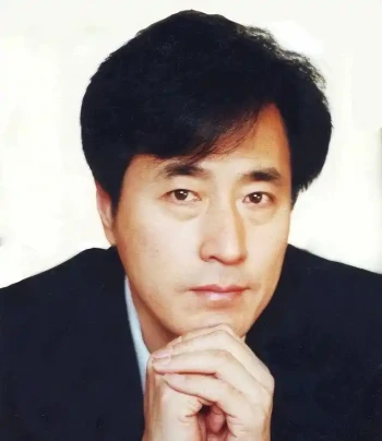 杨立新