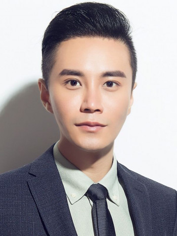 谢其均