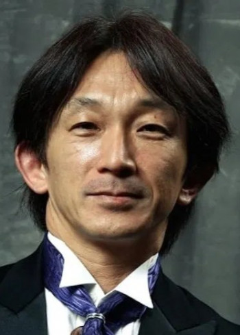 谷垣健治