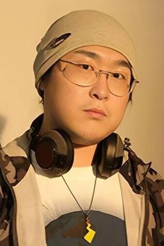 傅晨阳