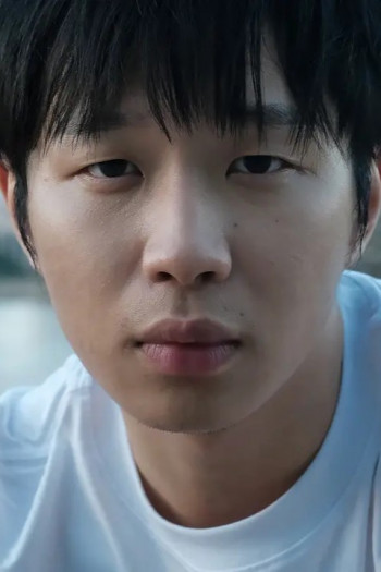 朱亚男