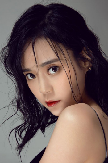 杨雅涵