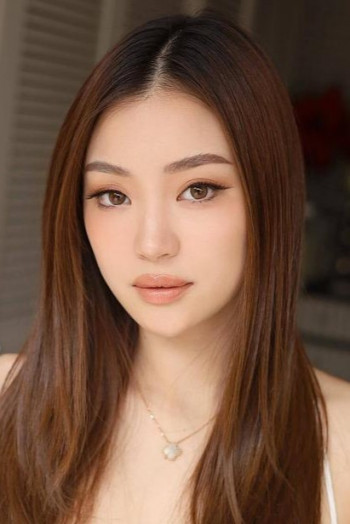 纳莎·泰查蒙卡拉皮瓦