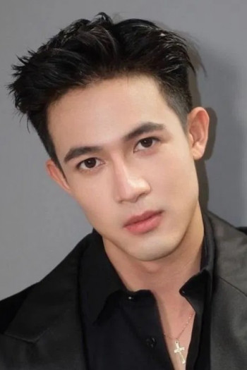 查纳提普·坡通卡