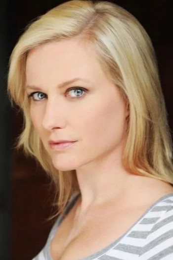 艾米莉·霍尔姆斯