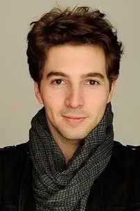 罗伯托·阿奎尔