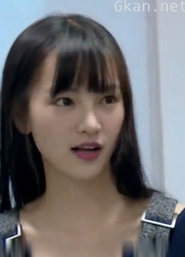 宝强来到此地,被黑衣人袭击,不愧是少林中人,两人摁不住!