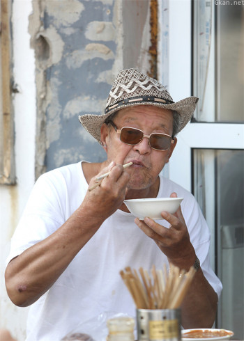 早餐中国1|可可爱爱的小孩吃播