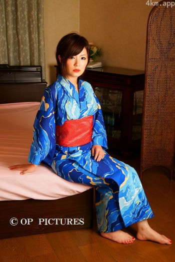 人妻の恥臭 ぬめる股ぐら