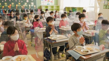 小学校~それは小さな社会~
