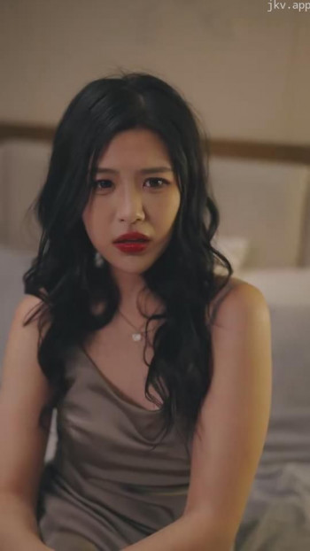萧总,夫人又在拍吻戏