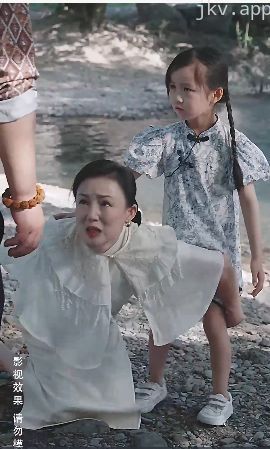 拥抱春天的你